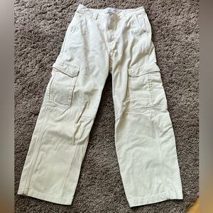 Women’s Cream Cargo Pants